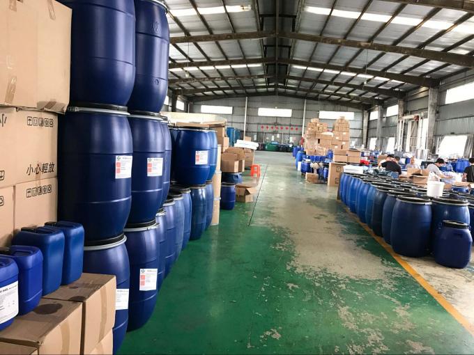 পাইকারি PSAF বিনামূল্যে জল প্রতিরোধী কাপড়ের জন্য জলরোধী চামড়া আসবাবপত্র সুরক্ষা আসবাবপত্র যত্ন জলরোধী স্প্রে 12